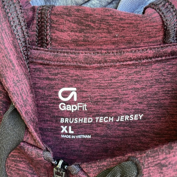(2) GapFit Sweatshirts - Picture 2 of 7
